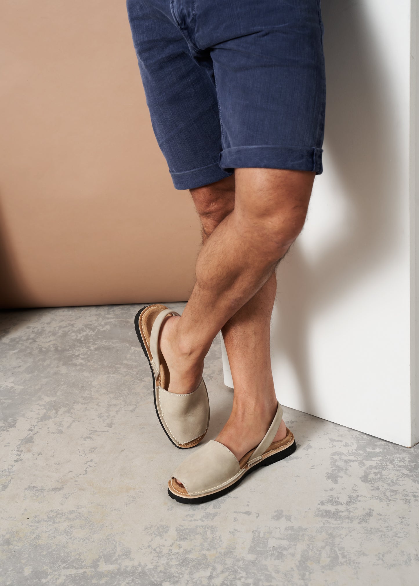 Barbada Beige Leather Slip On Men Avarcas Legs