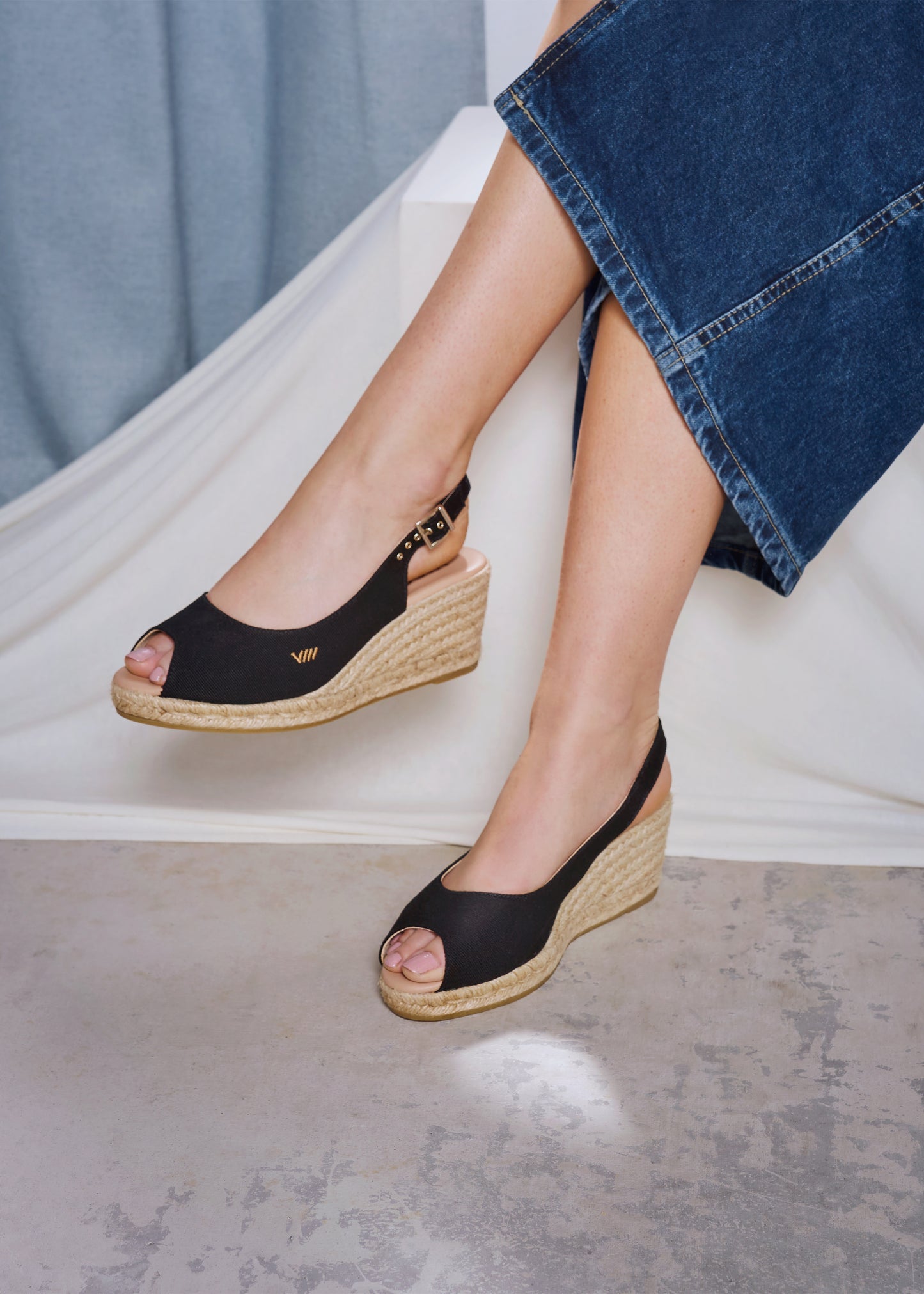 Gavina Black Canvas Slingback Women Peep Open Toe Espadrille Wedges Legs