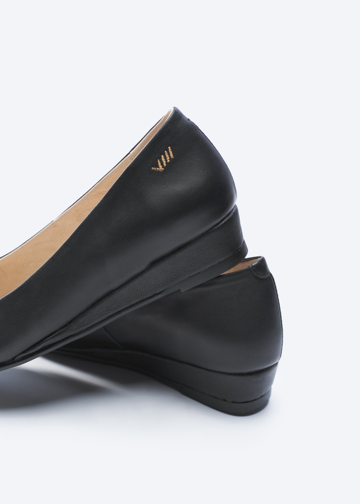 Black leather flats womens on sale