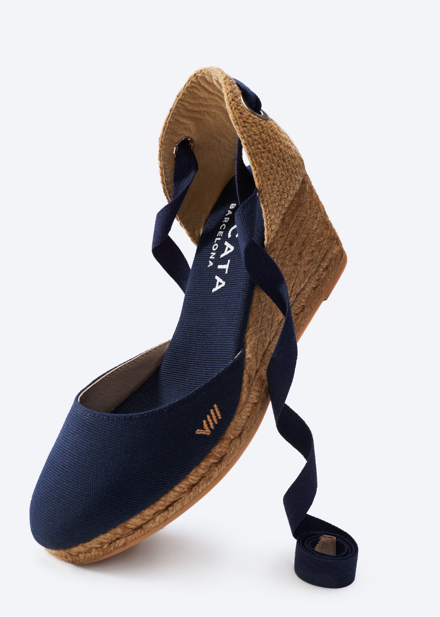 Shoes Woman blue low heel / Exclusive limited hot collection / Artisanal manufacture in Spain